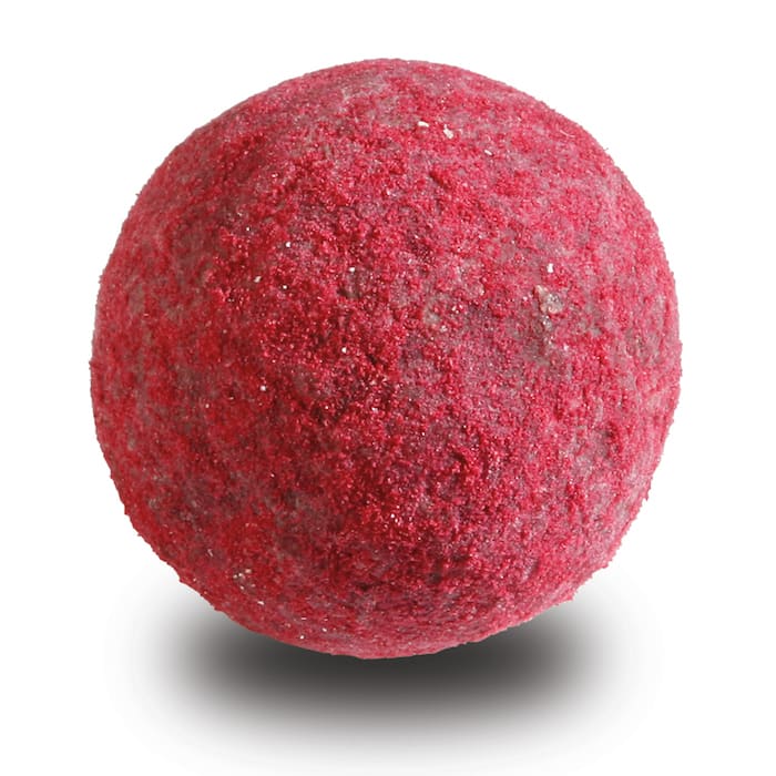 Whisky Cassis Sahne Trüffel in Zartbitterschokolade der Esther Confiserie aus Kulmbach in Oberfranken
